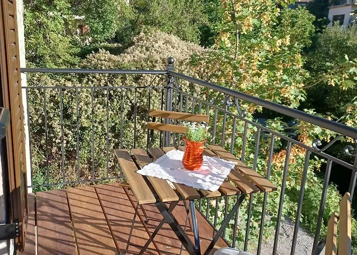 Theta ستيمنيتسا