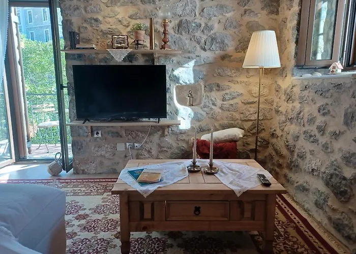 Lejlighed Theta Stemnitsa