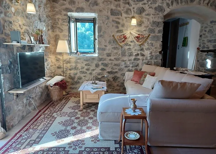 Lejlighed Theta Stemnitsa